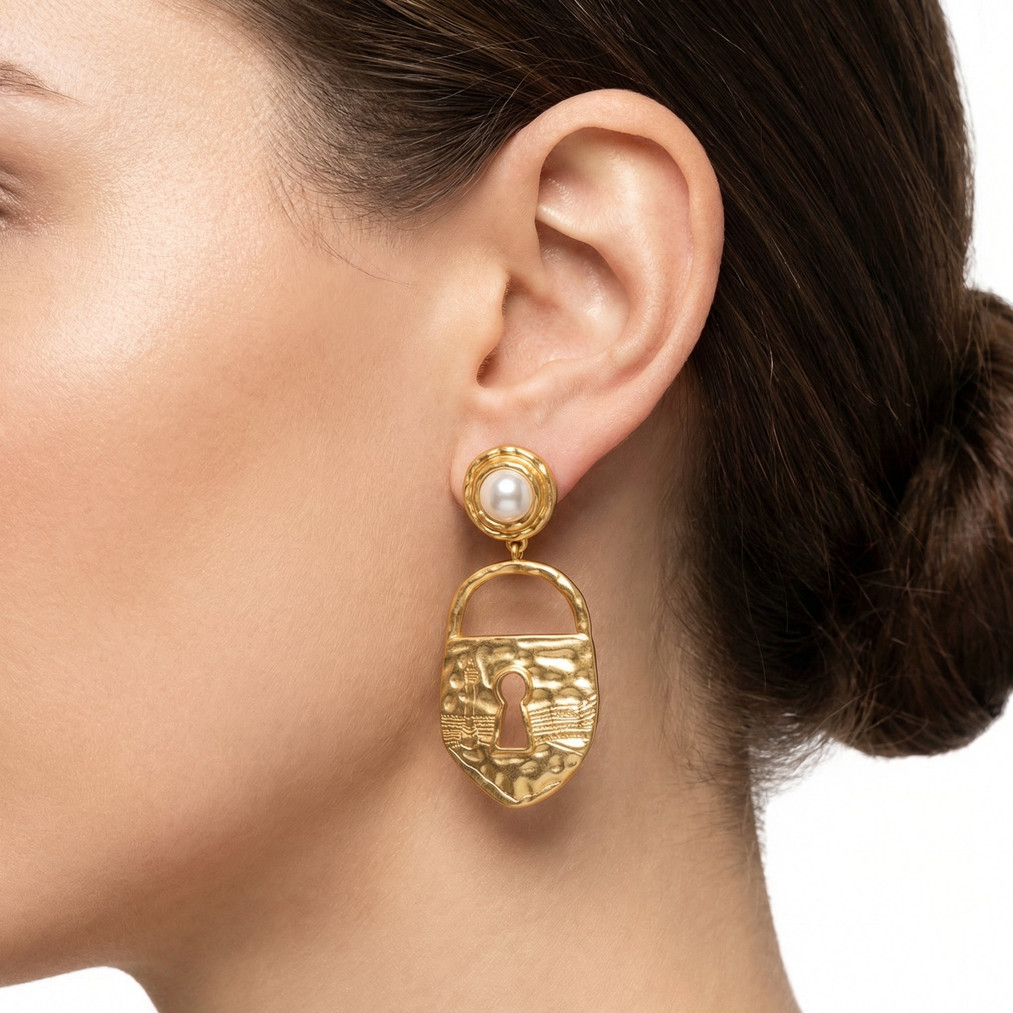 Majestic Fortress Küpe (İthal Model)