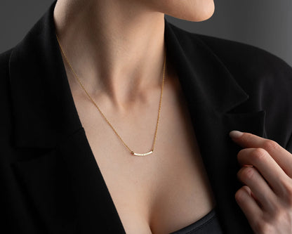 Arquea Curved Signature Necklace