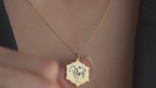 PetEcho Portrait Necklace