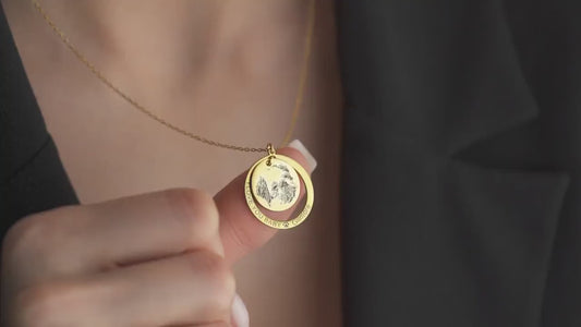 PetFolio Portrait Necklace