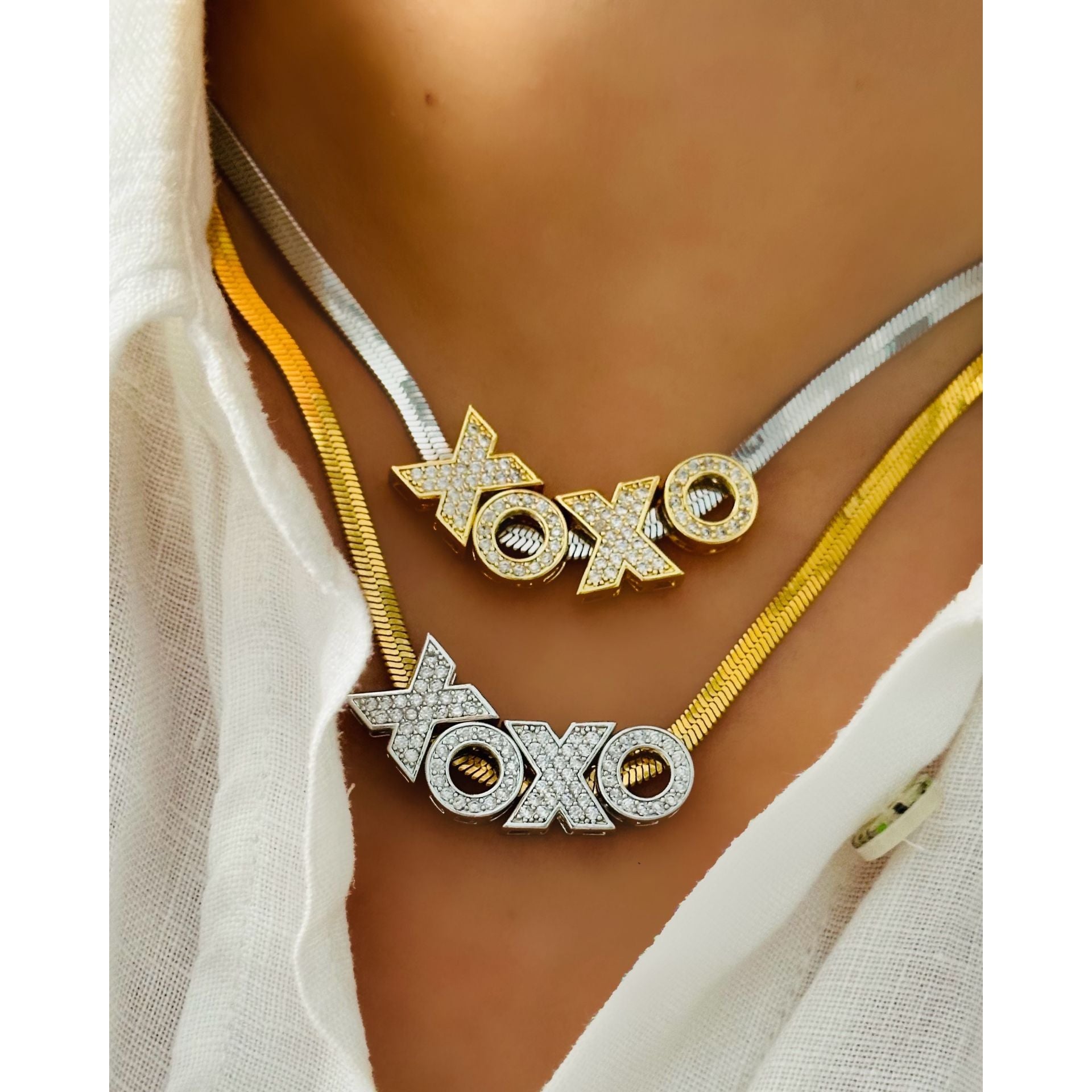 XOXO Taşlı İtalyan Kolye - MuffGem
